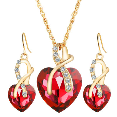 

Crystal Zircon Necklaces Suit Women Heart Shape Long Pedant Necklaces Heart Shape Special Look Trendy