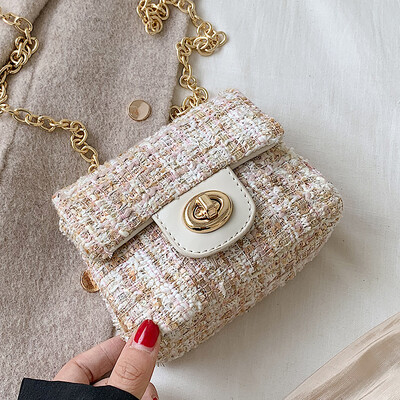 

On the new small bag women 2019 new tide Korean version of Joker chain messenger bag fashion woolen cloth shoulder bag