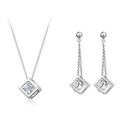 

Elegant Design Crystal Love Cube Necklace Earrings Jewelry Sets For Women