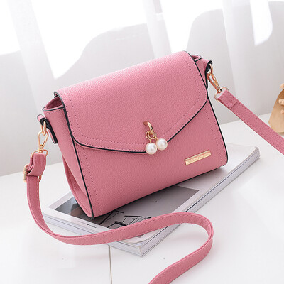 

New fashion simple Baitao lady Chao Korean version of one-shoulder oblique Bag Small Square Bag Girl