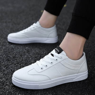 

2019 new summer mens shoes trend Korean version of mens tide shoes summer canvas casual shoes small white shoes shoes