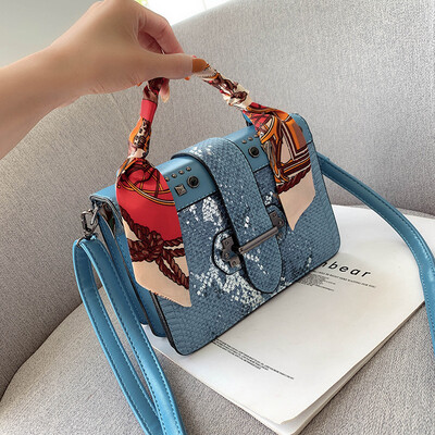 

Qiao Bani 2019 new European&American style fashion scarves snakeskin rivet flip bag shoulder bag diagonal shoulder bag