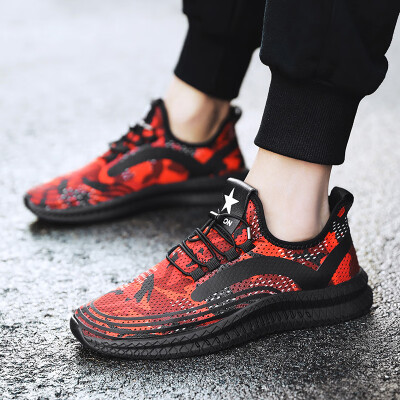 

Mens shoes tide shoes 2019 summer new breathable flying woven mesh sports shoes Korean version of the trend of camouflage casual shoes