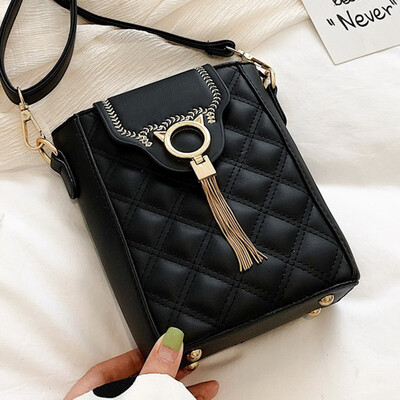 

Autumn 2019 new Korean version of small fresh fashion Lingge small square bag Joker shoulder slung mobile phone bag