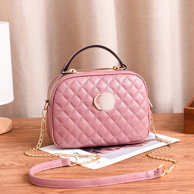 

Small bag female 2019 spring&summer new cool womens bag Korean version of the fresh fashion single shoulder Messenger bag