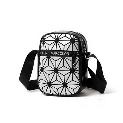 

Europe&the United States Lingge small square bag street trend hip hop bag mini casual Messenger bag student bag female backpack