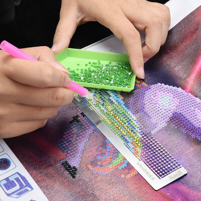 

Siaonvr Diamond Drawing Ruler Dot Drill Tool Magic Tool Diamond Embroidery Mesh Ruler St