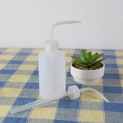 

2505001000ML Non-Spray Squeeze Bottle Diffuser Dispenser Plastic Sauce Liquid Watering Bottle