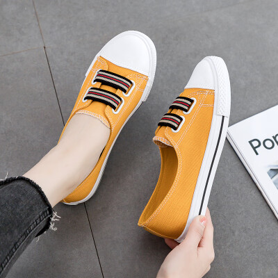 

Shallow little white shoes girl 2019 summer new students flat floor shoes spring lazy shoes pedal cloth shoes