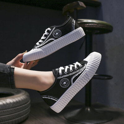 

Korean canvas shoes female flat soled sports board shoes ins small white shoes student shoes womens tide shoes cloth shoes Xia Fa