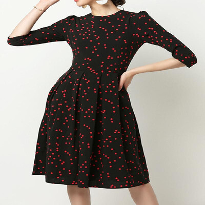 

Contrast Small Polka Dots Half Sleeve Fit Midi Skater Dress