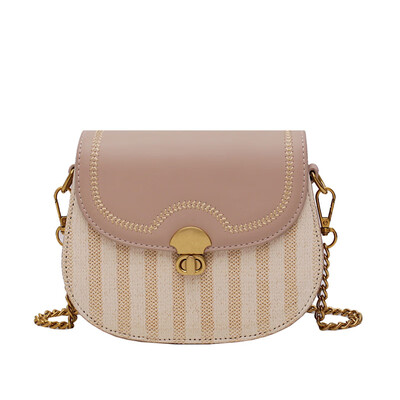 

Personality lock small square bag 2019 new fashion multi-layer female bag tide foreign gas wild chain single shoulder diagonal package