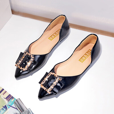 

Shoes Womens Spring&Summer Tip Square Button Shallow Flat-soled Single Shoes Korean Version Baitao Hollow Working Shoes