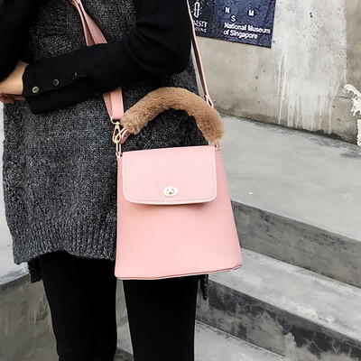 

Tailored Women Retro Lock Bucket Bag Flip Handbag Joker Shoulder Diagonal Bag