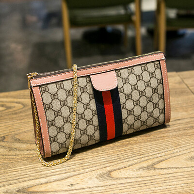 

Female bag 2019 new wave Korean fashion wild portable chain bag simple shoulder Messenger bag mini envelope bag