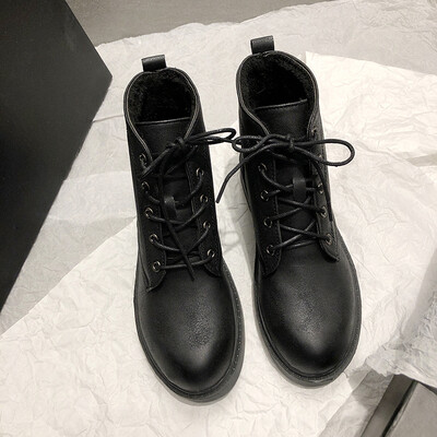 

Martins female autumn Korean fashion Joker thin boots breathable motorcycle handsome short boots tide