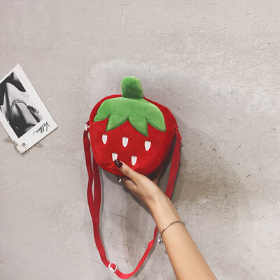 

Cute small bag female 2019 new fashion cartoon cartoon girl plush bag Korean version of the wild shoulder Messenger bag