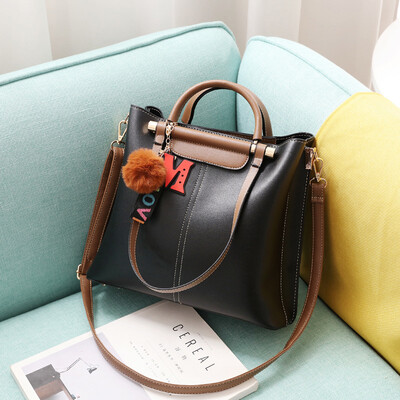 

Female bag 2019 spring new cool Korean version of the big bag sleek minimalist shoulder bag