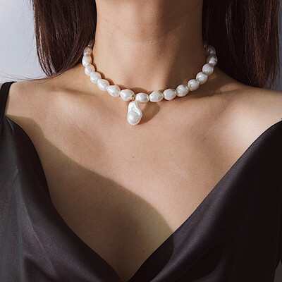

Fashion Colorful Bead Cowrie Shell Choker Necklace for Women Long Chain Pendant Necklace Gold Color Statement Collier Jewelry