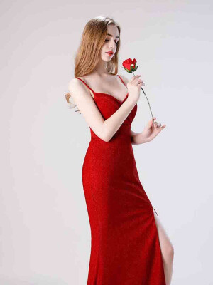 

Juexiuxinniang banquet evening dress female sense fishtail sling long slim dress 9527