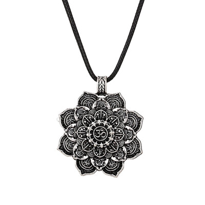 

1 Pc Mandala Amulet Meditation Pendant Necklace Tibet Spiritual Tibetan Buddist Geometry Jewelry