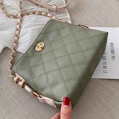 

On the new small bag women 2019 new Korean version of Joker Messenger bag Lingge chain bag fashion bucket bag