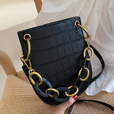 

2019 new Korean version of crocodile handbag single shoulder oblique satchel chain summer fashion U-shaped womens bag
