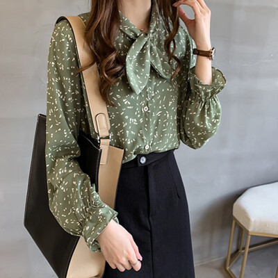 

2019 Cute Women Blouse Chiffon Shirt Lace Up Collar Bow Long Sleeve Top White Pink Autumn Blouses Plus Size