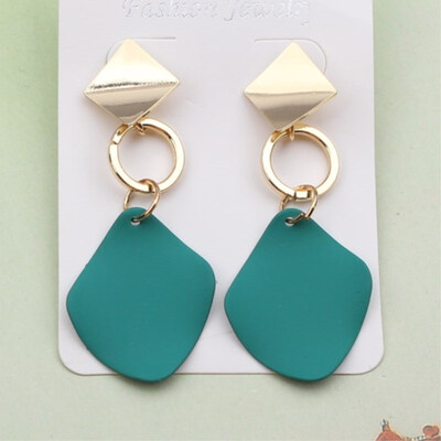 

EK781 Korean Styles Rhombus Sequin Hanging Earrings for Women Geometric Metal Square Dangle Earring Jewelry Punk Christmas Gift