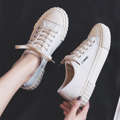 

2019 tide shoes spring canvas shoes female students Korean version of Joker ulzzang shoes Hong Kong flavor board shoes black shoes