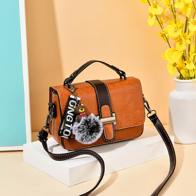 

The summer Korean version of the new little girls single shoulder oblique satchel is stylish&retro handbag
