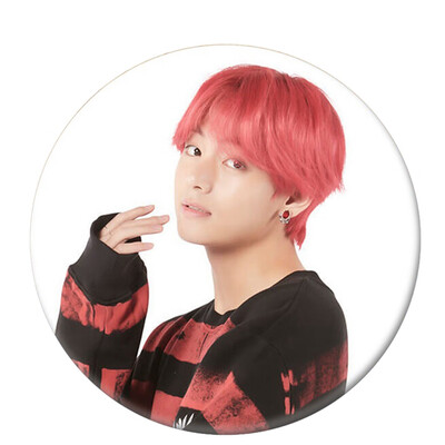 

Kpop BTS Cute Q Version Round Tin Plate Badge Cute Cartoon Brooch Bag Pendant Boys Girls Accessories Hot Gift for Fans