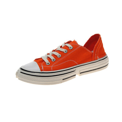

Two canvas shoes with thick soles&wide heels in summer