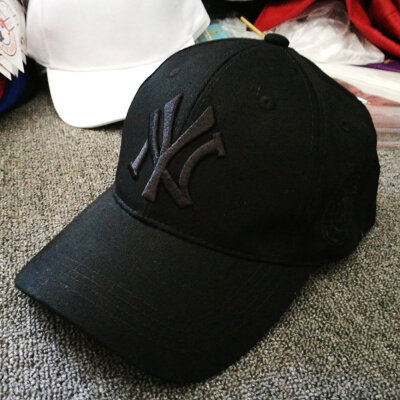 

New Outdoor Visor Baseball Cap Mens And Womens Embroidered Letter Cap