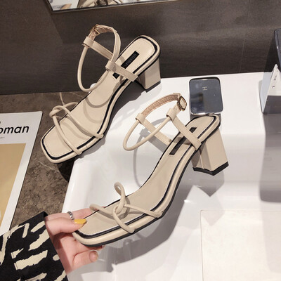 

Sandals Fairy Wind Summer Korean Version Fashionable Rough heels with open toes buttoned simple high heels