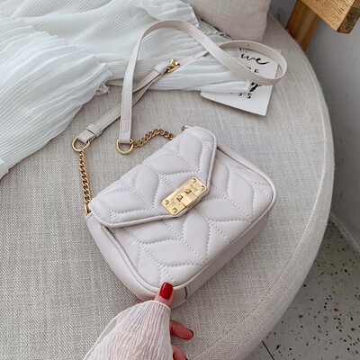 

French small crowdsourcing womens bag 2019 new texture fashion messenger bag shoulder chain small square bag