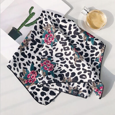 

Leopard Print Wristbands Head Neck Tie Bandana Square Scarf Silk Satin Scarf Head Scarf MsProfessional Variety Decorative