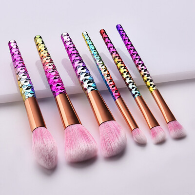 

Toponeto 6 Pcs Makeup Brushes With A Honeycomb Eye Shadow Makeup Brush Set