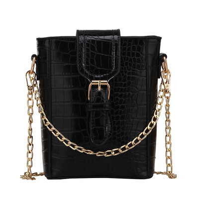 

Fashion style love small square bag chic chain wild shoulder slung handbag