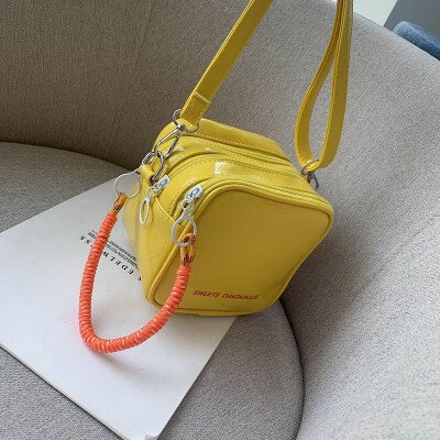 

Qiao Bani 2019 new South Korea ins fashion C home K letter bread small square bag shoulder diagonal trend handbags