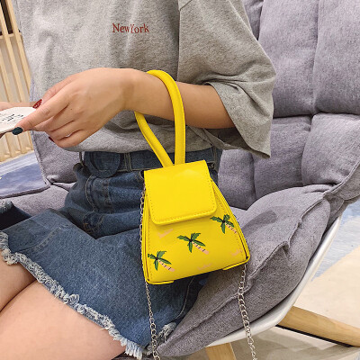 

New small bag female bag 2019 new handbag summer small fresh fashion ins super fire mini crossbody bag