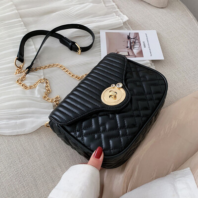 

Chic chain small bag simple&casual small square bag new type 2019 buckle womens bag fashion single-shoulder bag messeng