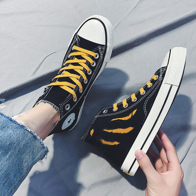 

Summer mens shoes Korean fashion high canvas Joker board shoes junior high school students fall port fashion shoes
