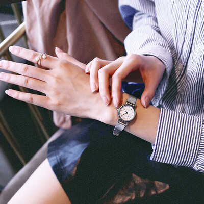 

99 yuan small women women ins high school students Korean-style simple style womens small temperament