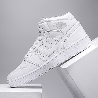 

2019 new red high help hip hop street dance mens shoes students Korean version of Harajuku style sports shoes street shooting skate shoes men