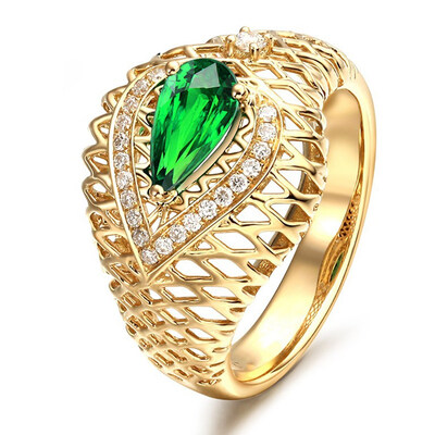 

Accessories Western Style Fashion Hollow Diamond Ring Emerald Plated 18K Yellow Gold Green Crystal Ring