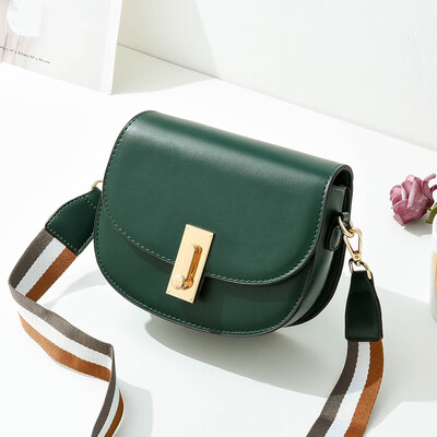 

Summer womens new Korean version of shoulder bag Messenger bag fashion saddle bag ladies Joker tide