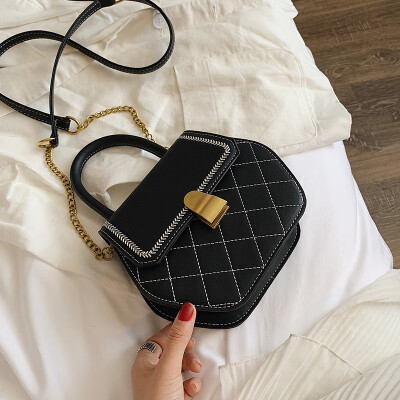 

Senior sense French niche bag female bag 2019 new fashion handbag summer small fresh embroidery thread Messenger bag