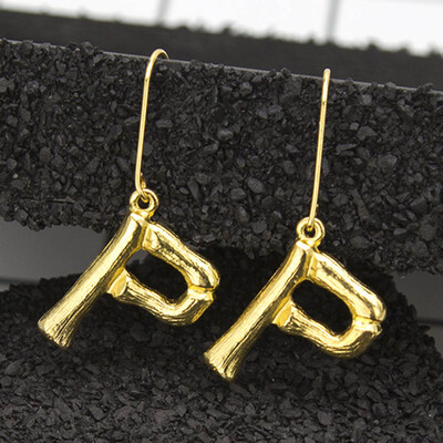 

1 Pair New Fashion Women 26 Letters Stud Earrings Fashion Party Earrings