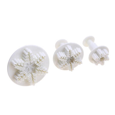 

3pcs Snowflake Plastic Cake Molds DIY Fondant Cake Baking Decor Tool